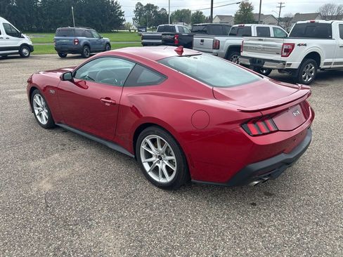 Used 2024 Ford Mustang GT Premium image 5