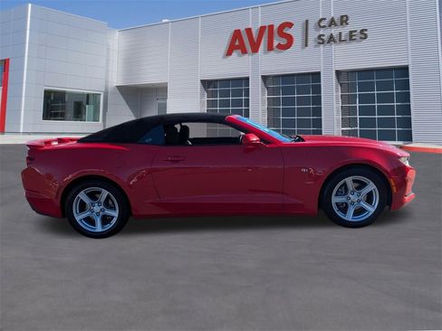 Used 2023 Chevrolet Camaro LT image 5