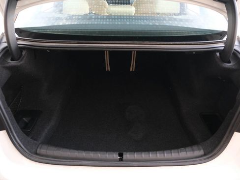 Used 2018 BMW 540i image 30