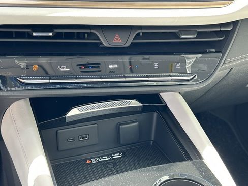 New 2026 Buick Envision Avenir AWD/4WD image 25
