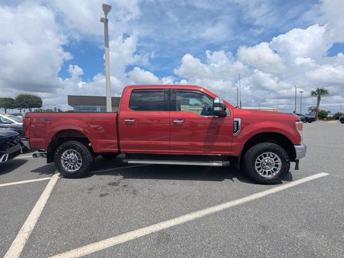 Used 2022 Ford F250 XLT w/ XLT Premium Package AWD/4WD image 2