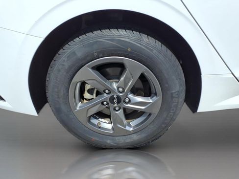 Used 2023 Kia K5 LXS FWD image 6