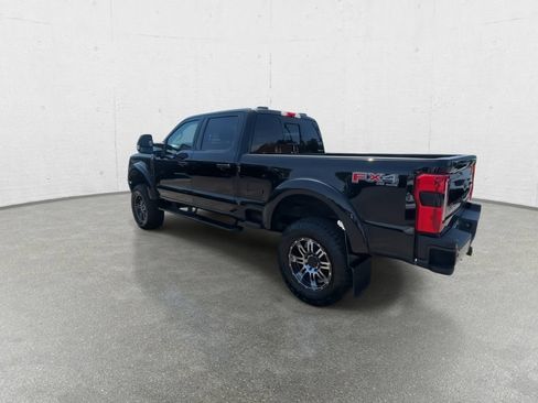 Used 2023 Ford F250 Lariat w/ Lariat Ultimate Package AWD/4WD image 6