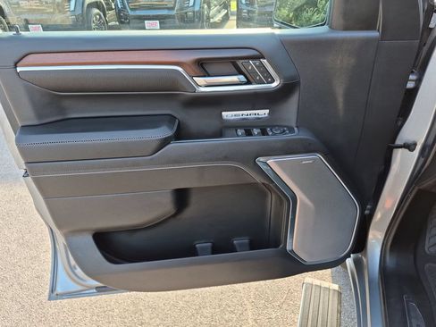 Used 2024 GMC Sierra 1500 Denali AWD/4WD image 20
