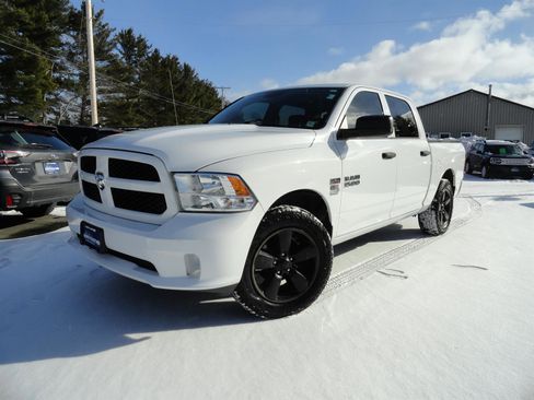 Used 2015 RAM 1500 Express image 1
