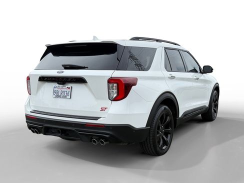 Used 2022 Ford Explorer ST w/ Equipment Group 401A image 5
