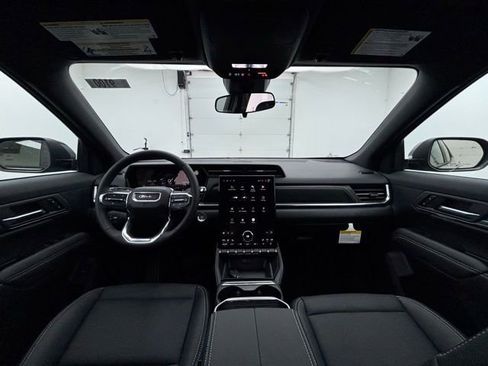 New 2026 GMC Terrain Elevation w/ Elevation Premium Package image 2