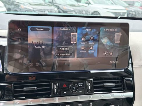 New 2026 Nissan Pathfinder SL AWD/4WD image 25