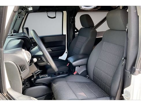 Used 2012 Jeep Wrangler Sport AWD/4WD image 23