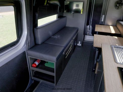 Used 2025 Mercedes-Benz Sprinter 2500 image 29