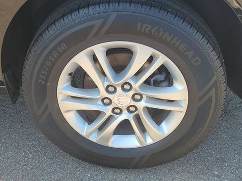 Used 2018 Buick Enclave Premium FWD image 35