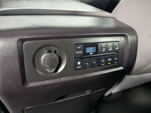 Certified 2021 Toyota Sequoia SR5 w/ Premium Package AWD/4WD image 33