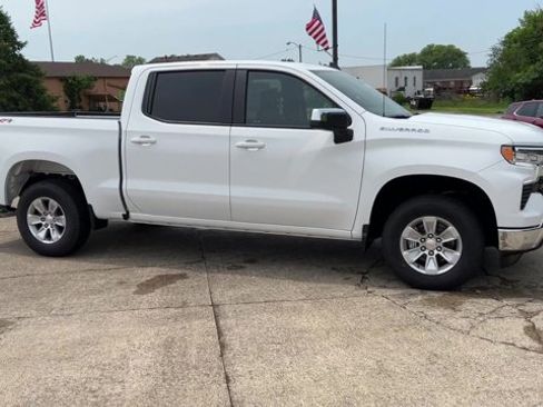 Used 2022 Chevrolet Silverado 1500 LT image 3