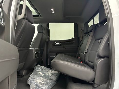 New 2026 GMC Sierra 1500 SLT w/ SLT Premium Package image 40