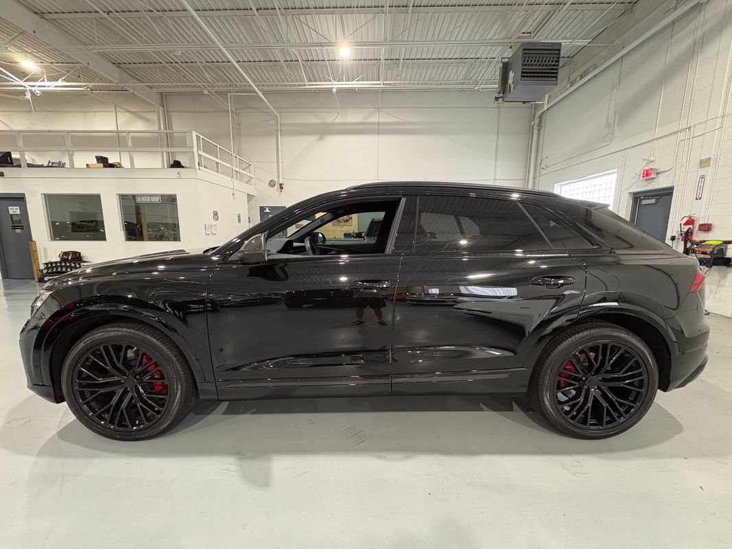Used 2026 Audi SQ8 Prestige AWD/4WD image 4