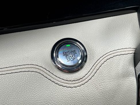 Used 2020 Lincoln Navigator Reserve w/ Luxury Package image 22