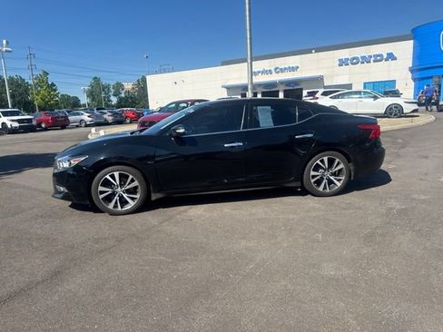 Used 2017 Nissan Maxima Platinum FWD image 17