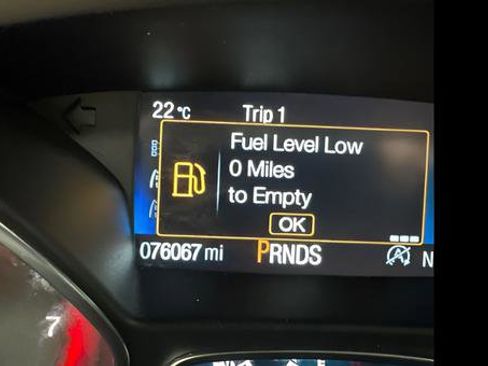 Used 2018 Ford Escape SE w/ SE Sport Appearance Package AWD/4WD image 10