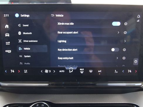 Used 2025 Ford Expedition Active image 35