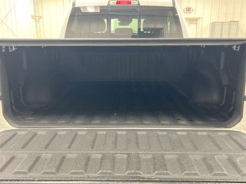 Used 2023 RAM 1500 Limited w/ Body Color Bumper Group image 25