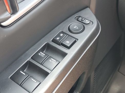Used 2014 Honda Pilot Touring image 23