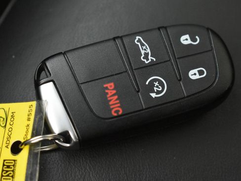 Used 2022 Chrysler 300 Touring L image 31