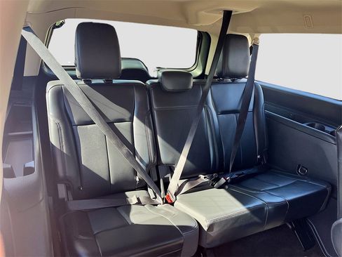 Used 2022 Ford Expedition Max XLT image 28