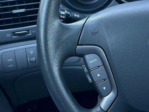 Used 2009 Kia Optima LX FWD image 11