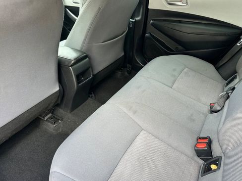 Used 2021 Toyota Corolla SE w/ Carpet Mat Package (TMS) image 11