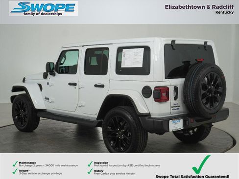Used 2025 Jeep Wrangler Sahara 4xe AWD/4WD image 5