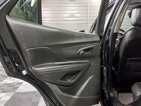Used 2018 Buick Encore Preferred image 32