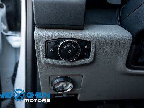 Used 2022 Ford F350 XLT image 17
