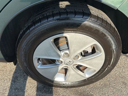 Used 2014 Kia Soul EV image 9