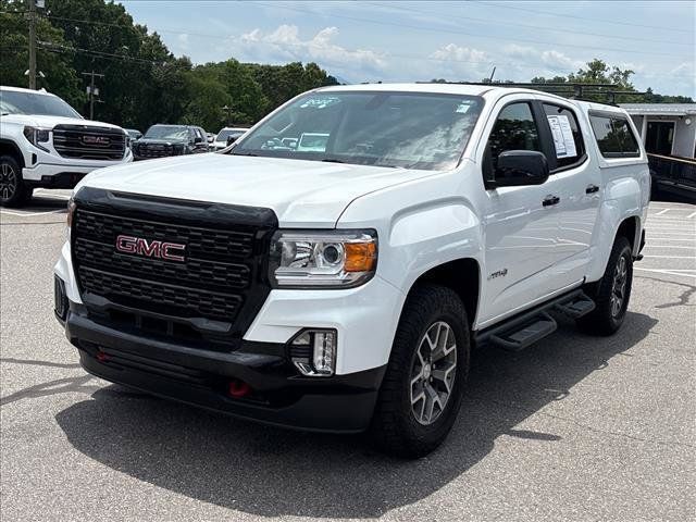 Certified 2022 GMC Canyon AT4 w/ Trailering Package AWD/4WD image 4