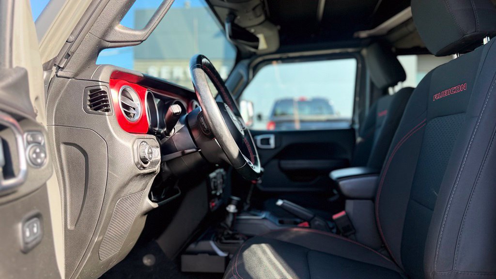 Used 2022 Jeep Gladiator Rubicon w/ Cold Weather Group AWD/4WD image 10