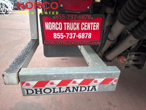 Used 2017 RAM 5500 SLT w/ Quick Order Package 29G SLT image 13