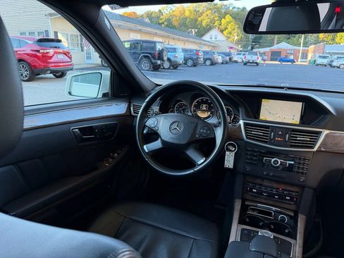 Used 2012 Mercedes-Benz E 350 4MATIC Sedan image 30