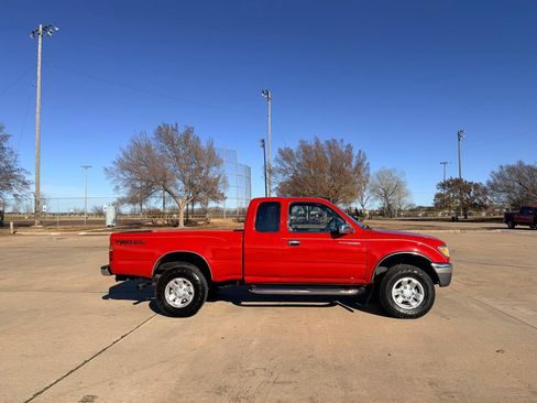 Used 1997 Toyota Tacoma SR5 image 23