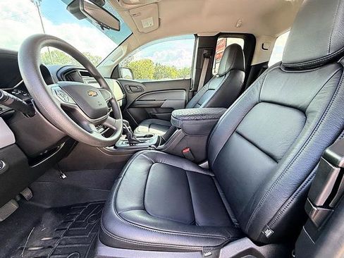 Used 2022 Chevrolet Colorado W/T w/ WT Convenience Package AWD/4WD image 21