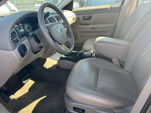 Used 2004 Mercury Sable LS Premium image 4