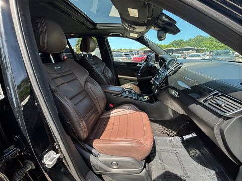 Used 2016 Mercedes-Benz GLE 63 AMG 4MATIC image 45