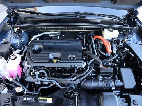 Certified 2025 Toyota Crown Signia w/ Advanced Technology Package image 30