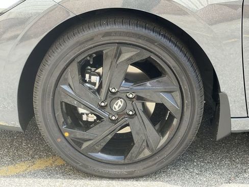 New 2026 Hyundai Elantra SEL Sport Premium FWD image 33