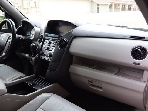 Used 2015 Honda Pilot EX-L image 17