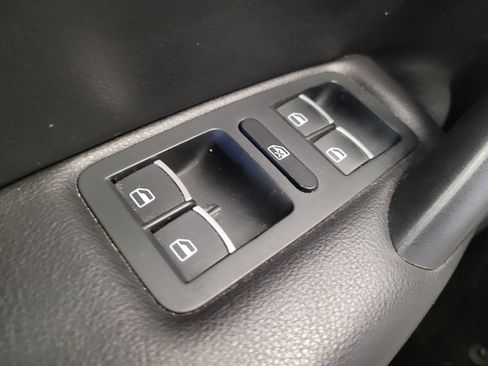 Used 2014 Volkswagen Passat 1.8T Wolfsburg Edition FWD image 27