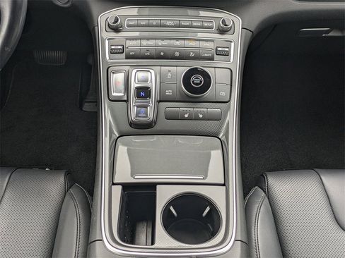 Certified 2023 Hyundai Santa Fe XRT image 18