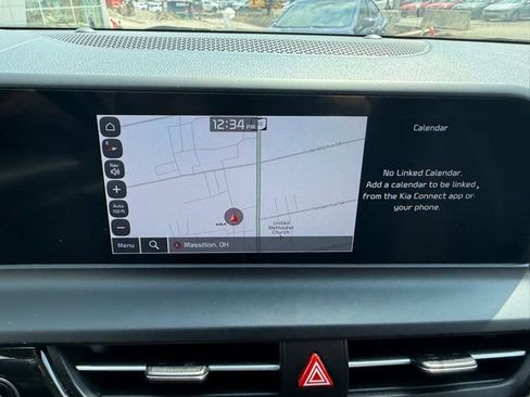 Used 2024 Kia Seltos S image 11