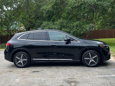 Used 2023 Mercedes-Benz EQE 350+ 4MATIC SUV w/ AMG Line Exterior Package image 9