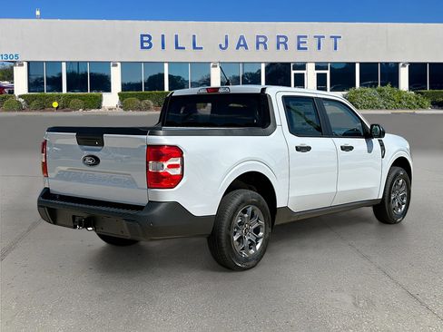 New 2026 Ford Maverick XLT w/ XLT Luxury Package FWD image 4