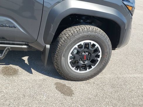 New 2026 Toyota Tacoma TRD Off-Road AWD/4WD image 6